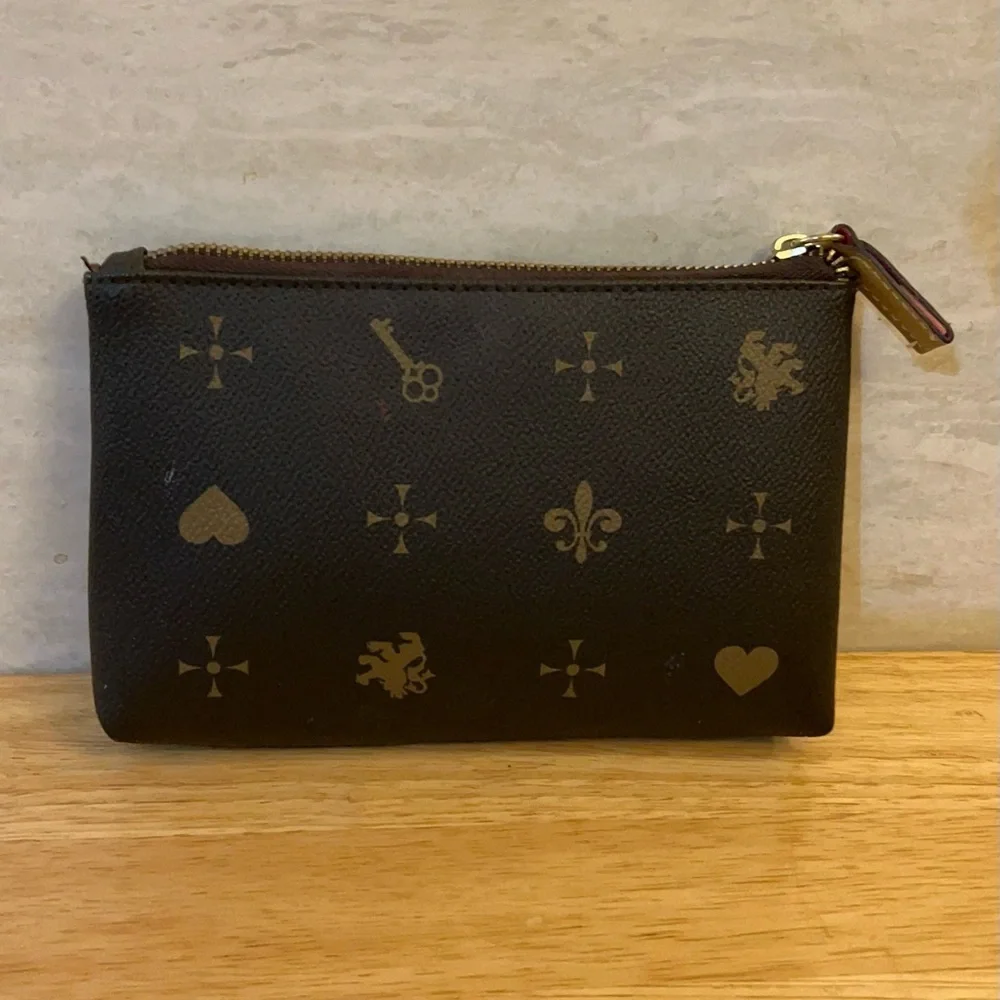 L.  V. Like Cosmetic Bag Brown Monogram Pouch